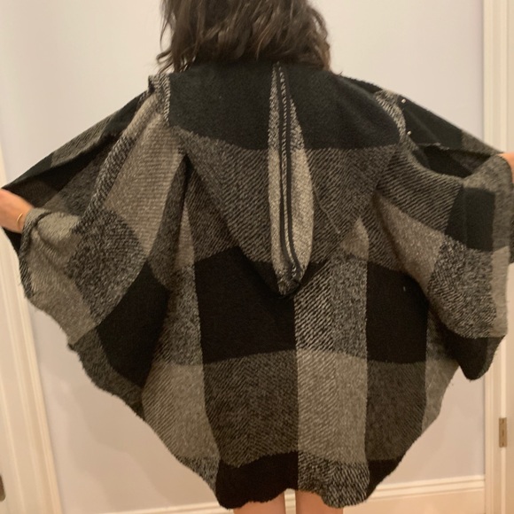 Urban Outfitters Pattern Jacket Sweater XS - Picture 3 of 4